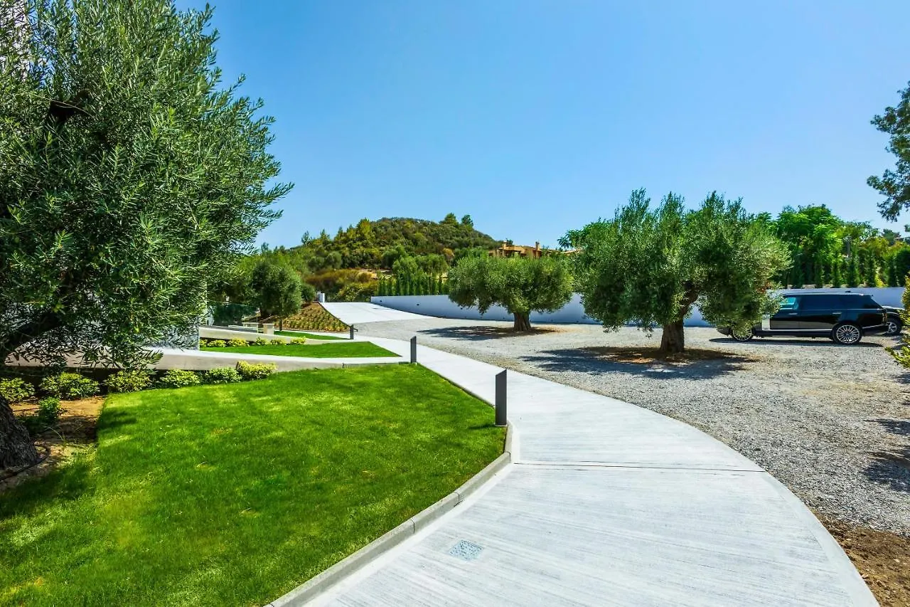 Dionisos Luxury Villas بيفكوهوري اليونان
