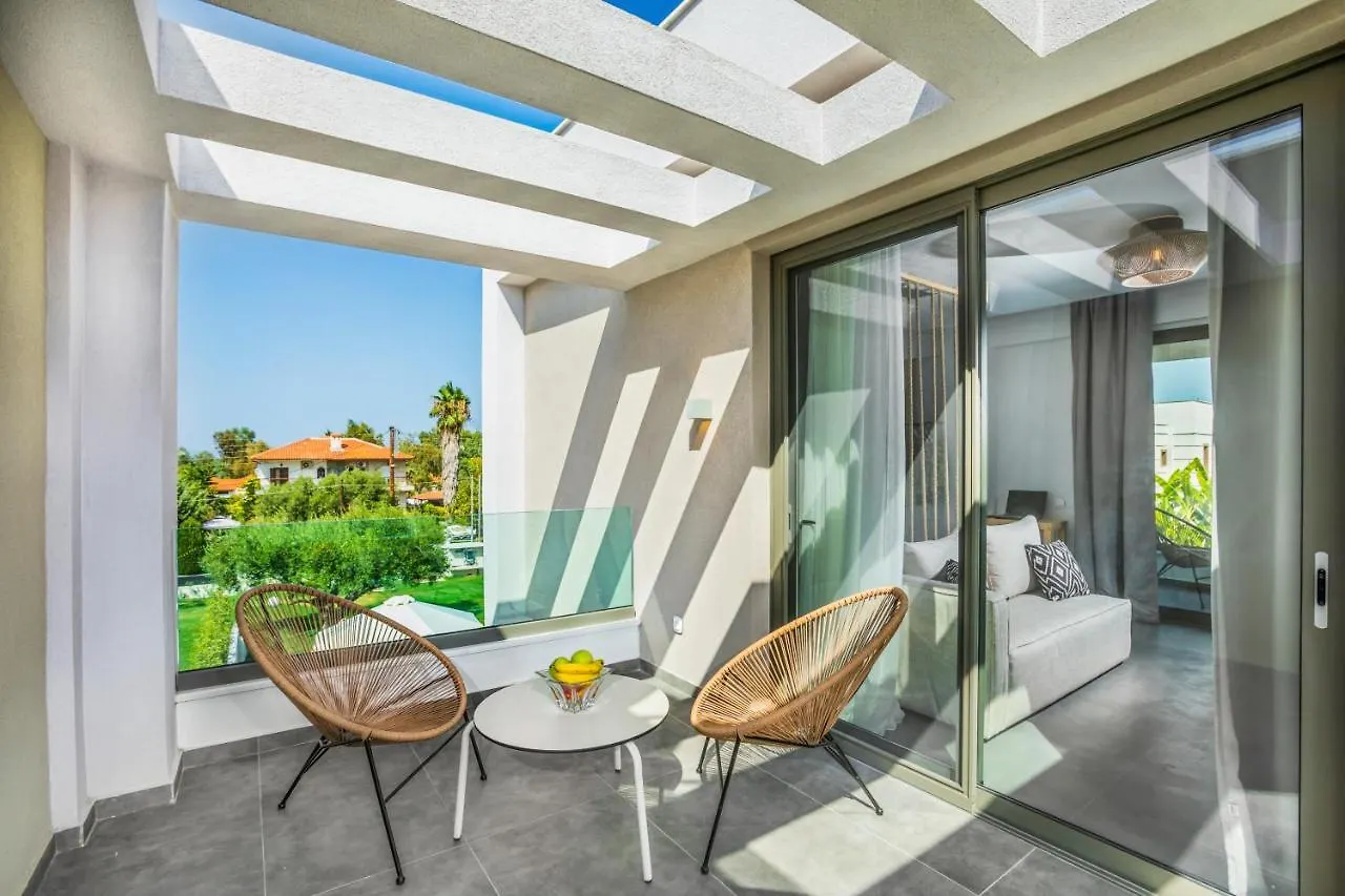 Dionisos Luxury Villas بيفكوهوري 0*,