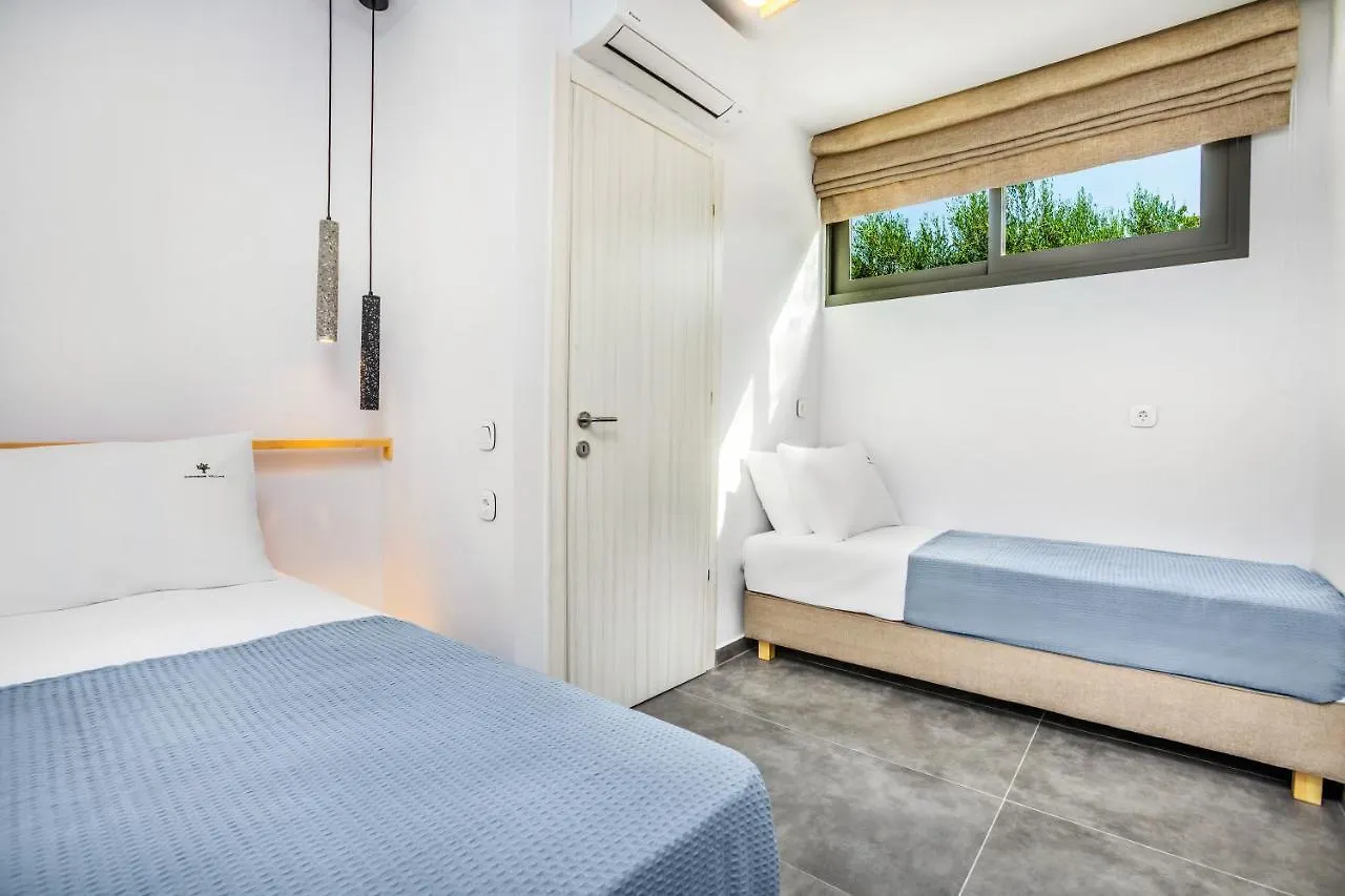 Dionisos Luxury Villas بيفكوهوري 0*,  اليونان