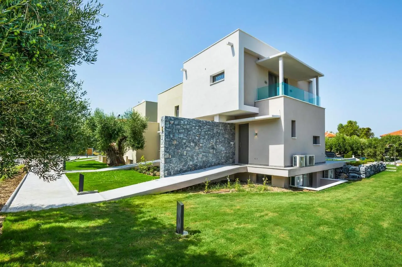 Dionisos Luxury Villas بيفكوهوري
