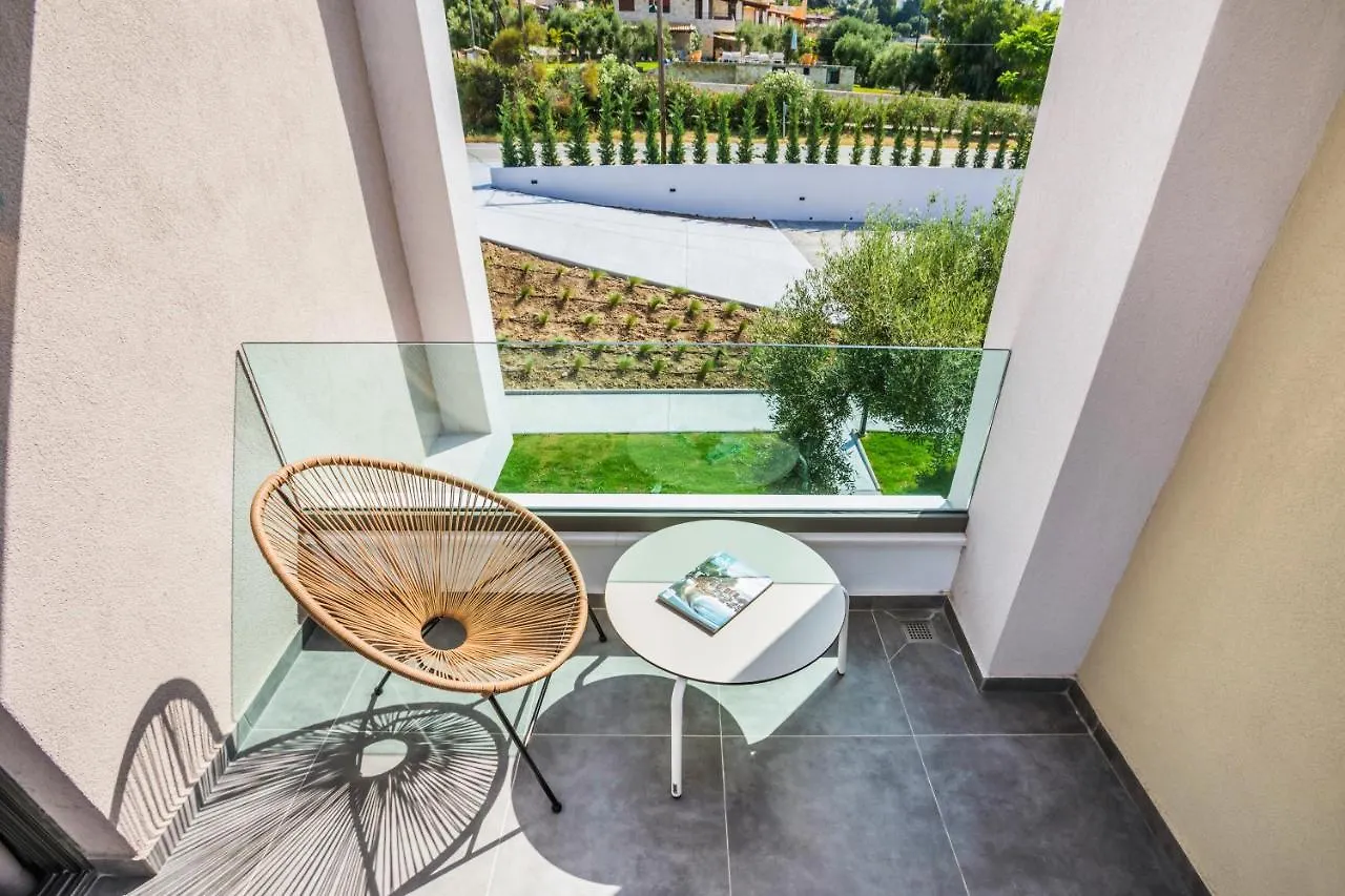 Dionisos Luxury Villas بيفكوهوري