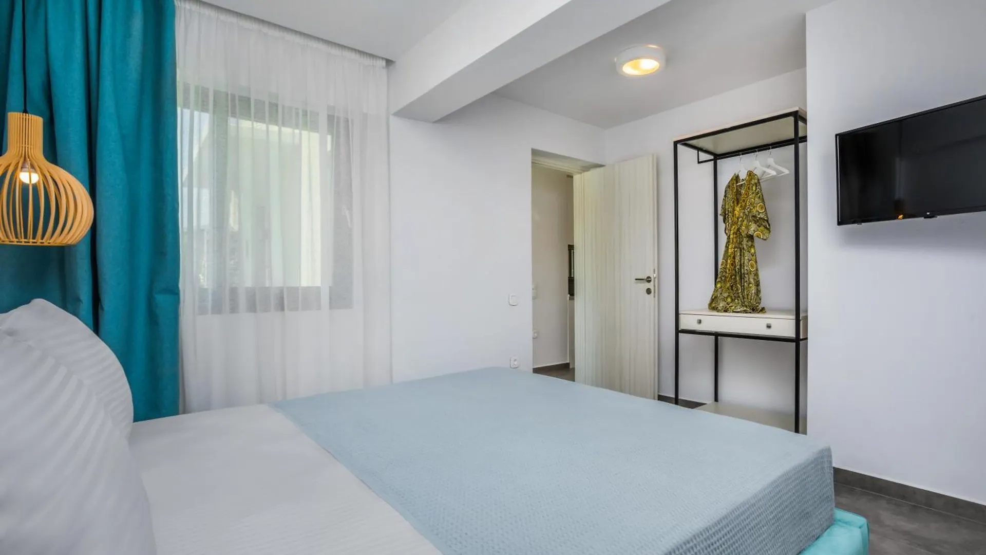 Dionisos Luxury Villas بيفكوهوري